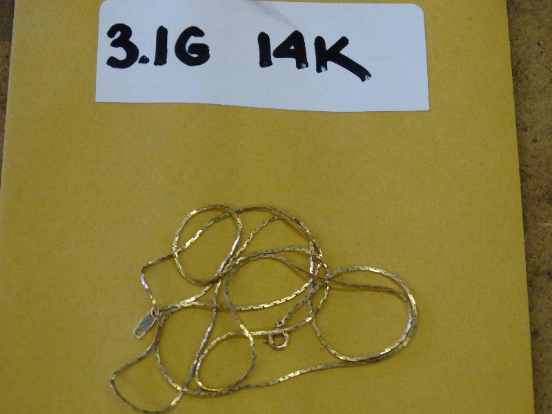 lot 617 image: 3.1G 14 gold chain.