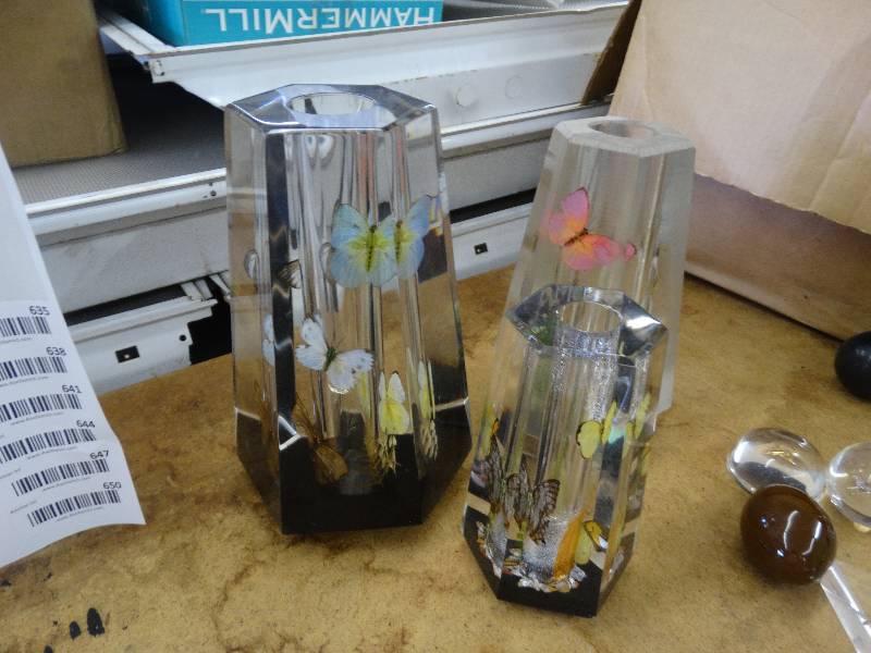 lot 634 image: 3 PC Lucite candle holders wbutterfly.