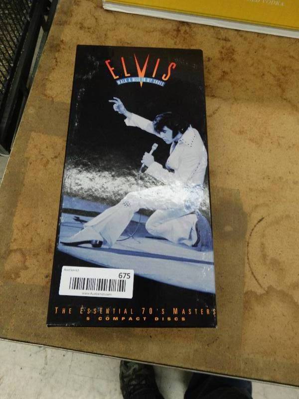 lot 675 image: Elvis walk a mile in my shoes box set.