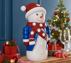 lot 12016 image: Retail - $50.00 Plow & Hearth IndoorOutdoor 18 Lit Holiday Illuminated Shorty Statue Snowman
