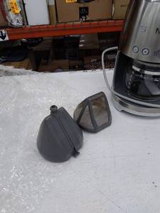 lot 12093 image: Retail - $269.95 Smeg Stainless Steel Drip Filter Coffee Machine (Handle is Broken)