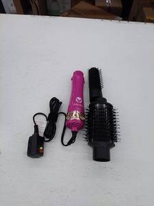 lot 12132 image: Retail - $69.00 Calista StyleDryer Pro Volumizing Blowout Brush