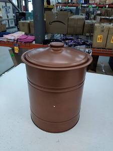 lot 12136 image: Retail - $45.49 Plow & Hearth Double-Bottom Galvanized Steel Ash Bucket