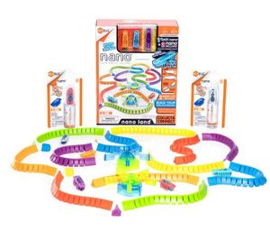 lot 11915 image: Retail - $35.52 HexBug Deluxe Nano Land Sensory Playset