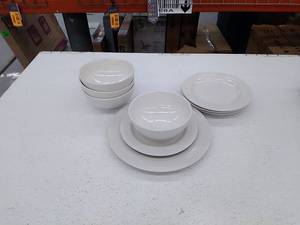 lot 11972 image: Retail - $39.99 Tabletops Gallery Contempo 9-Piece Dinnerware Set, NOT A COMPLETE SET