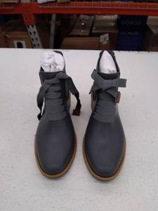 lot 11975 image: Retail - $155.00 Bernardo Pull-On Booties - Lacey Rain, size 7M