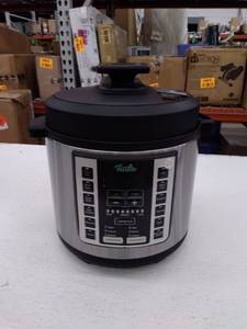 lot 12122 image: Retail - $73.25 Fissler Souspreme Stainless Electric 6-qt Pressure Cooker