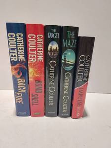 lot 38400 image: 5 Hardback Books by Catherine Coulter