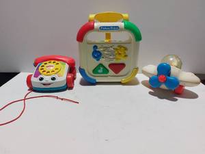 lot 38401 image: Little persons Play Toys