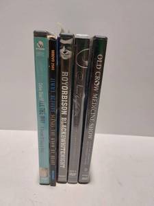 lot 38421 image: 5 DVDs of Music on Video