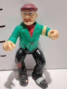 lot 38059 image: Dick Tracy, Steve The Tramp - Coppers And Gangsters Vintage Posable Loose Action Figure Playmates 1990