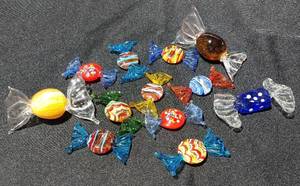 lot 38068 image: Glass Candy Pieces