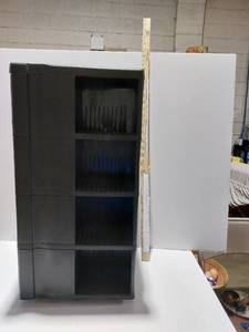 lot 38270 image: 4 Sided CD Rack on Turntable
