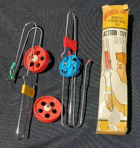 lot 38319 image: 2 Wheel-Go Magnetic Spinning Wheel Toy, with extra wheel