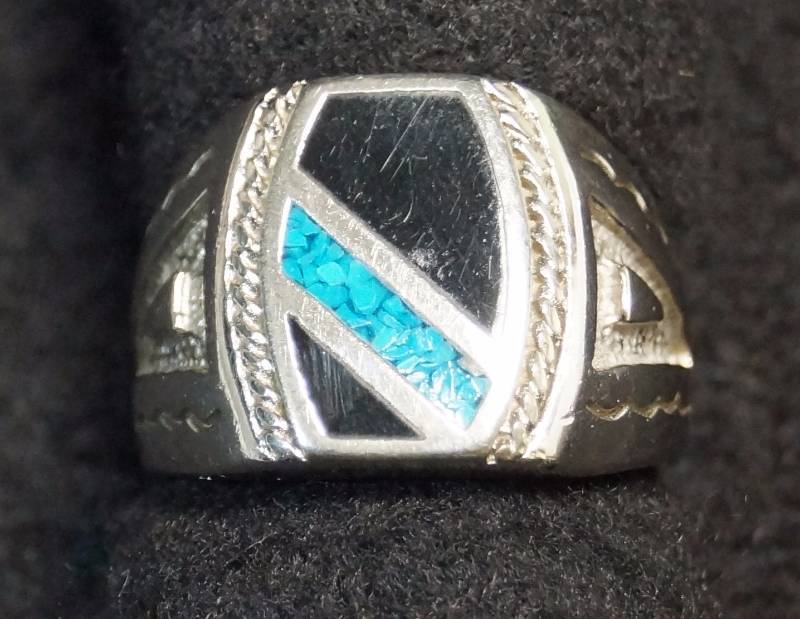 lot 8077 image: Mens Ring - Turquoise and Black Stone set in Sterling Silver - NICE