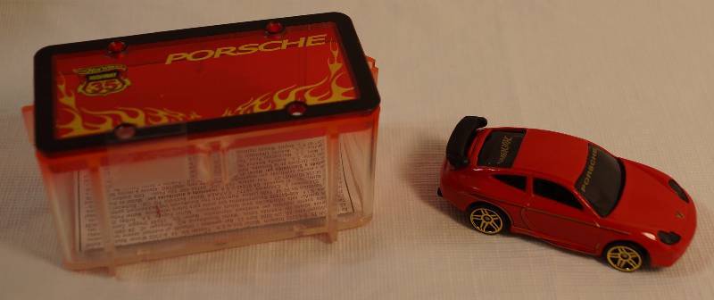 lot 8096 image: Hot Wheels Highway 35 PORSCHE - In collectors box