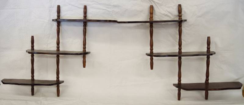 lot 8042 image: Pair of knick-knack shelves - Wood - Great as-is or make em shabby chic