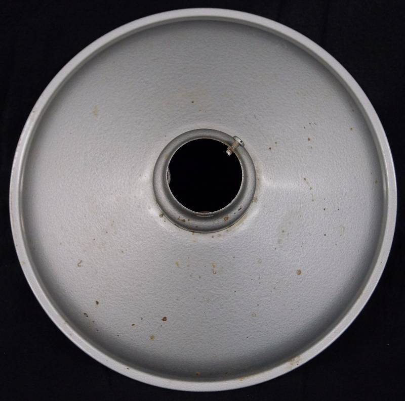 lot 8151 image: Vintage Outdoor Metal Lamp Shade - Antique highly Collectable