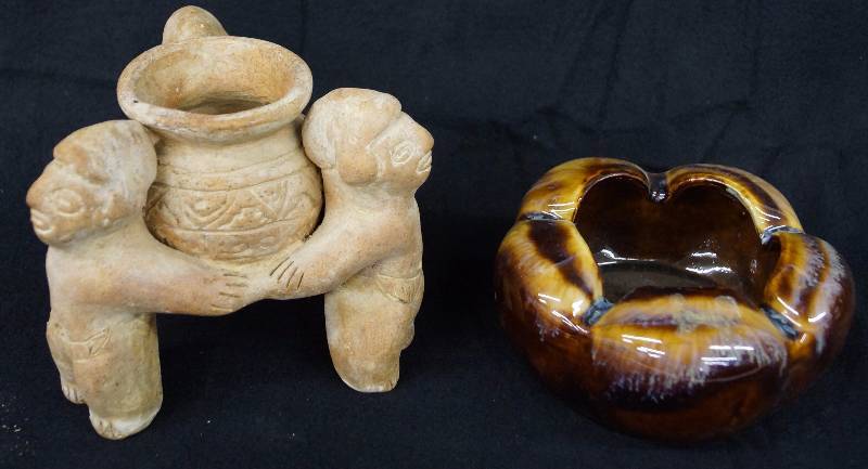 lot 8173 image: Lot of pottery and ceramics - Friendship Circle pot and brown dish  ashtray