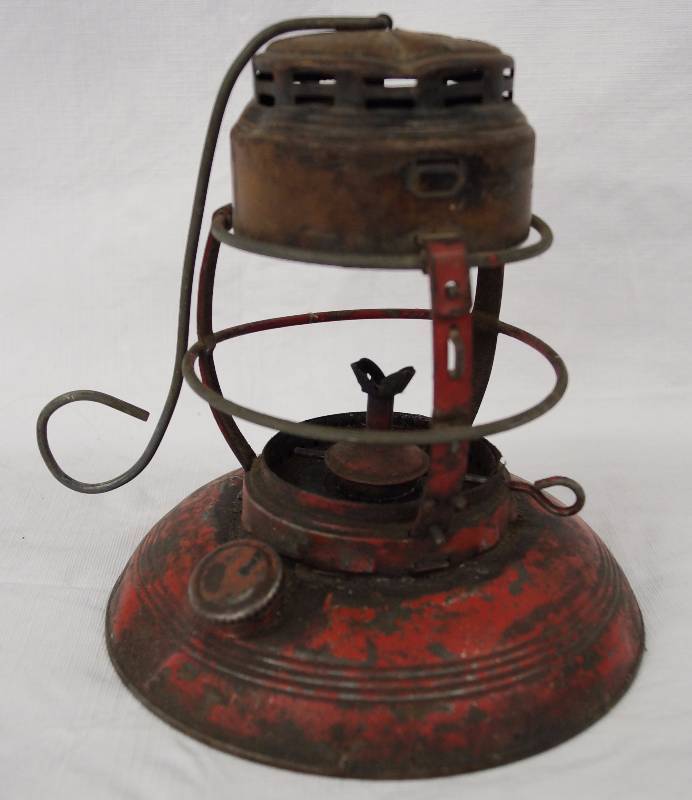 lot 8243 image: Old Vintage Red Lantern