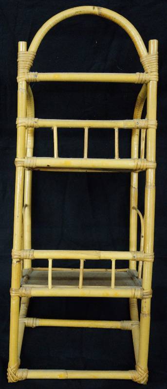 lot 8247 image: Neat Bamboo Shelf