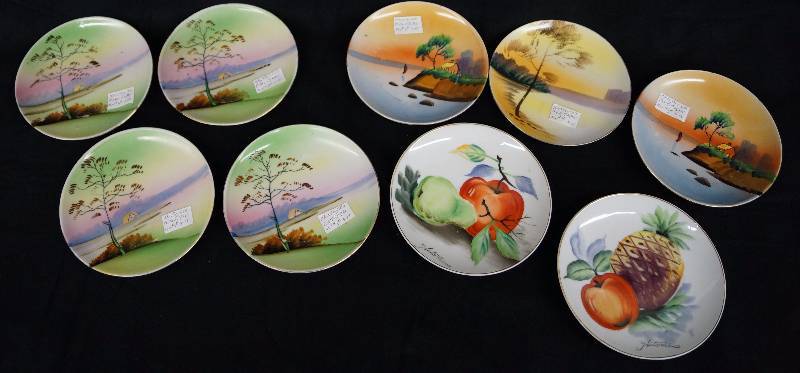 lot 8281 image: 9 Hand Painted Plate Collection - Japan