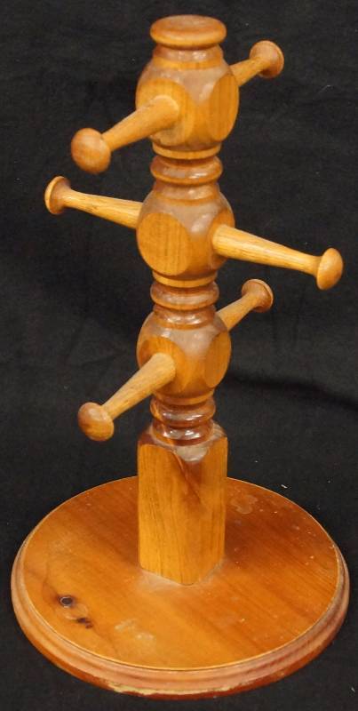 lot 8290 image: Old Wooden Jewelry or Wash Towel Rack