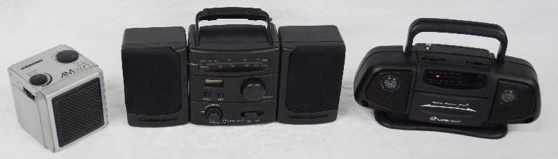 lot 8309 image: 3 Small Radios - One Has Detachable Speakers