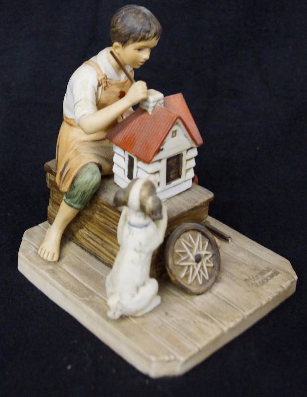 lot 8361 image: NORMAN ROCKWELL MUSEUM A DOLLHOUSE FOR SIS FIGURINE