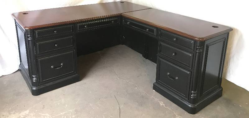 lot 8397A image: L-Shaped SOLID Wood and Black Computer Desk with Return - QUALITY HIGH-END Furniture