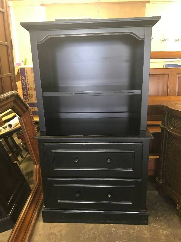 lot 8393 image: Black Office Furniture or Bedroom Dresser with Hutch High-End Furniture 2 large dovetail drawers - MUST SEE