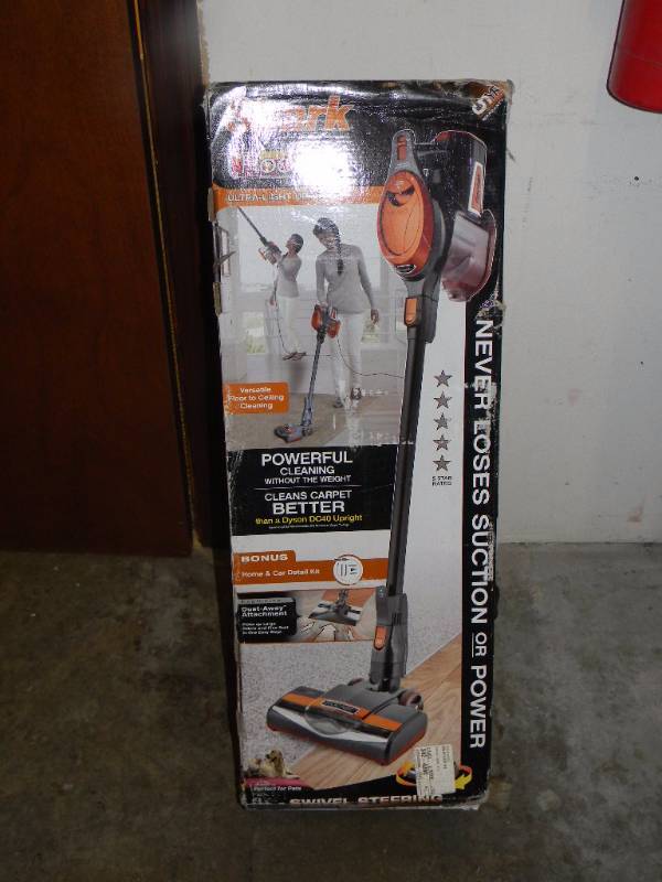 lot 7063 image: Shark Rocket Ultra-Light Upright