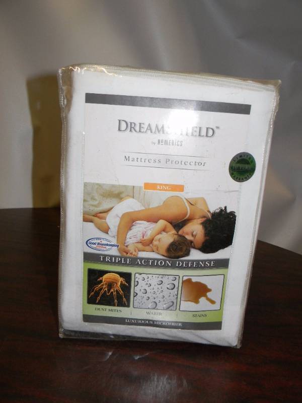 lot 7082 image: Homedics DSH-UMPF DreamSheild Mattress Protector, King Size