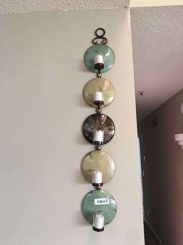 lot 436 image: Candle Wall Decore