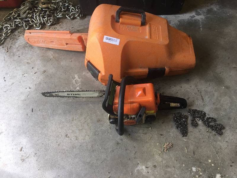 lot 476 image: Stihl 12 Chainsaw