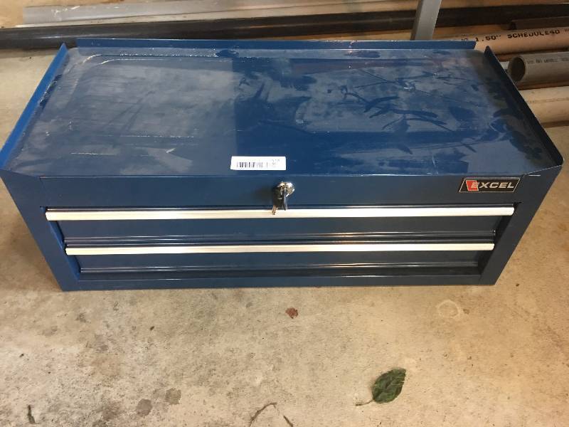 lot 518 image: Excel 2 Drawer Tool Box with key