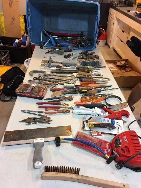 lot 509 image: Large Tool lot