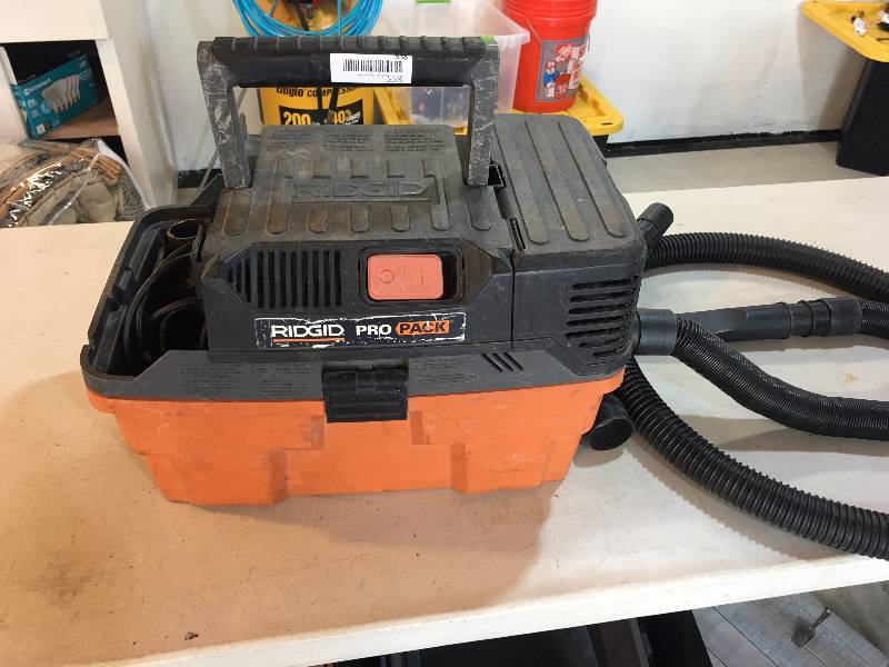 lot 538 image: Ridge Pro Rack Shop Vac