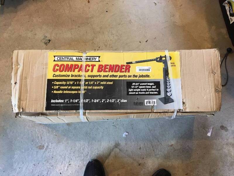 lot 546 image: New Central Machinery Compact Bender