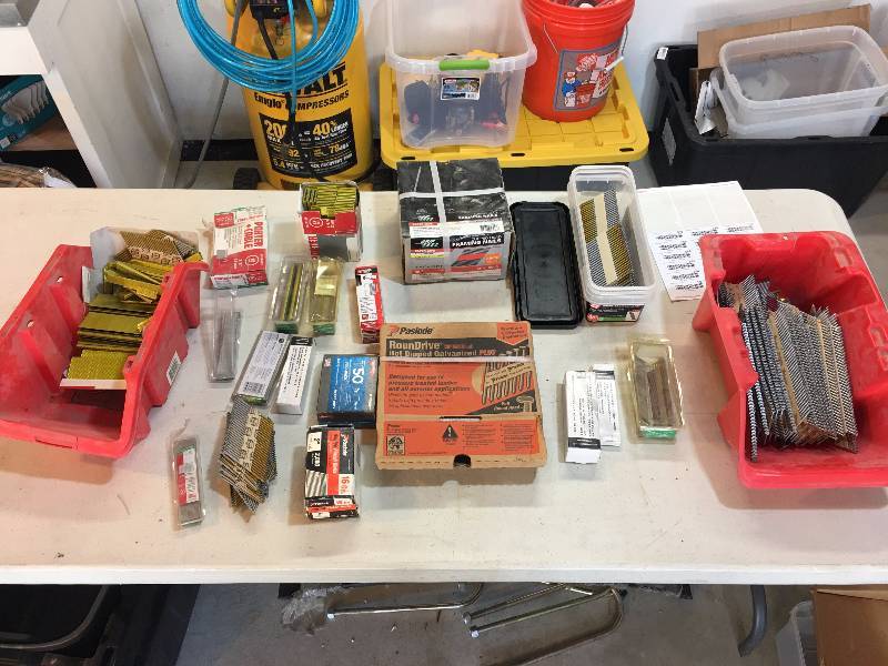 lot 551 image: Pneumatic Nailer Nails and Hardware