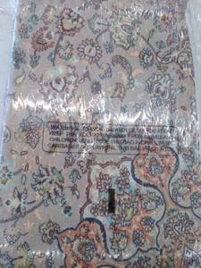 lot 10020 image: My Magic Carpet Washable Nonslip Rug. 3 x 5
