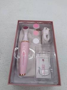 lot 10131 image: Retail - $59.50 Bellasonic 4-in-1 Electric Nail File, USED