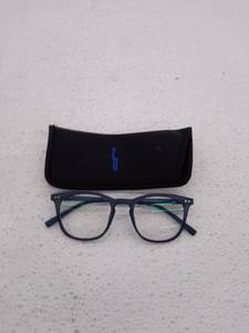 lot 10147 image: Retail - $51.00 Jonathan Paul Photochromatic Changeable Lenses 3.00, USED