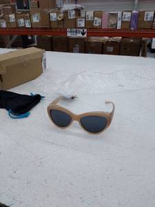 lot 10232 image: Retail - $50.25 Jonathan Paul Juliette Polarized Fitovers with Pouch, Mocha