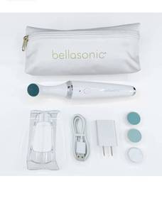 lot 10106 image: Retail - $59.50 Bellasonic 4-in-1 Electric Nail File