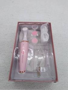lot 10116 image: Retail - $59.50 Bellasonic 4-in-1 Electric Nail File, USED