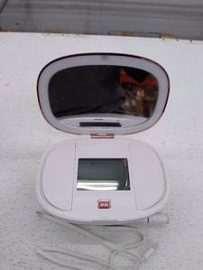 lot 10118 image: Retail - $349.00 UltradermMD by Trophy Skin Microdermabrasion System, USED, MIRROR LIGHT DID NOT TURN ON