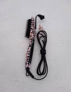 lot 10173 image: Calista triangle pro heated detailer brush, USED