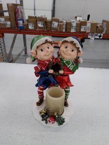 lot 10180 image: Retail - $73.00 Kringle Express Holiday Candle Holder