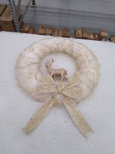 lot 10188 image: Retail - $61.00 Home Reflections 20 Woodland Faux Fur Wreath